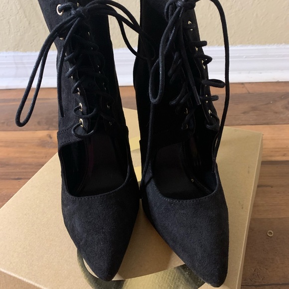 Black Lace Up Heels - Picture 3 of 4